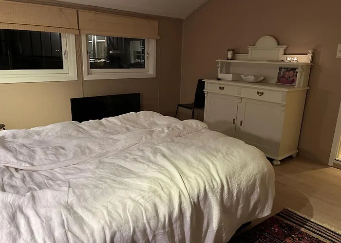Large Single-family On Dalgard With Walking Distance To Vm2025