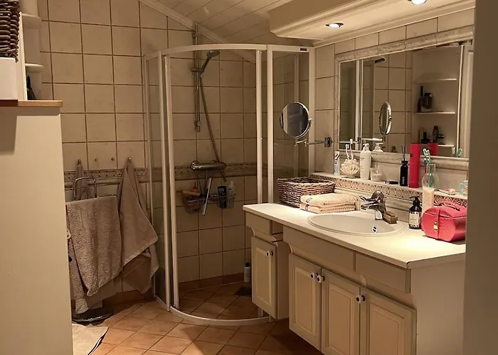 Large Single-family On Dalgard With Walking Distance To Vm2025